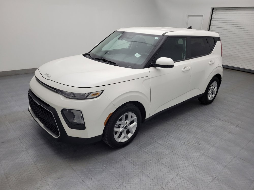Used 2022 Kia Soul LX w/ Technology Package image 2
