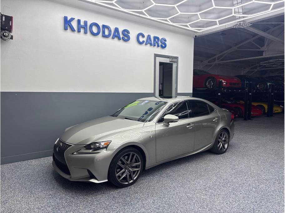 Used 2015 Lexus IS 350 w/ F-Sport Package RWD image 2