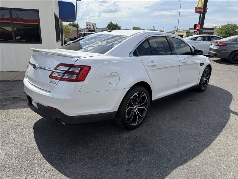 Used 2013 Ford Taurus SHO AWD/4WD image 4