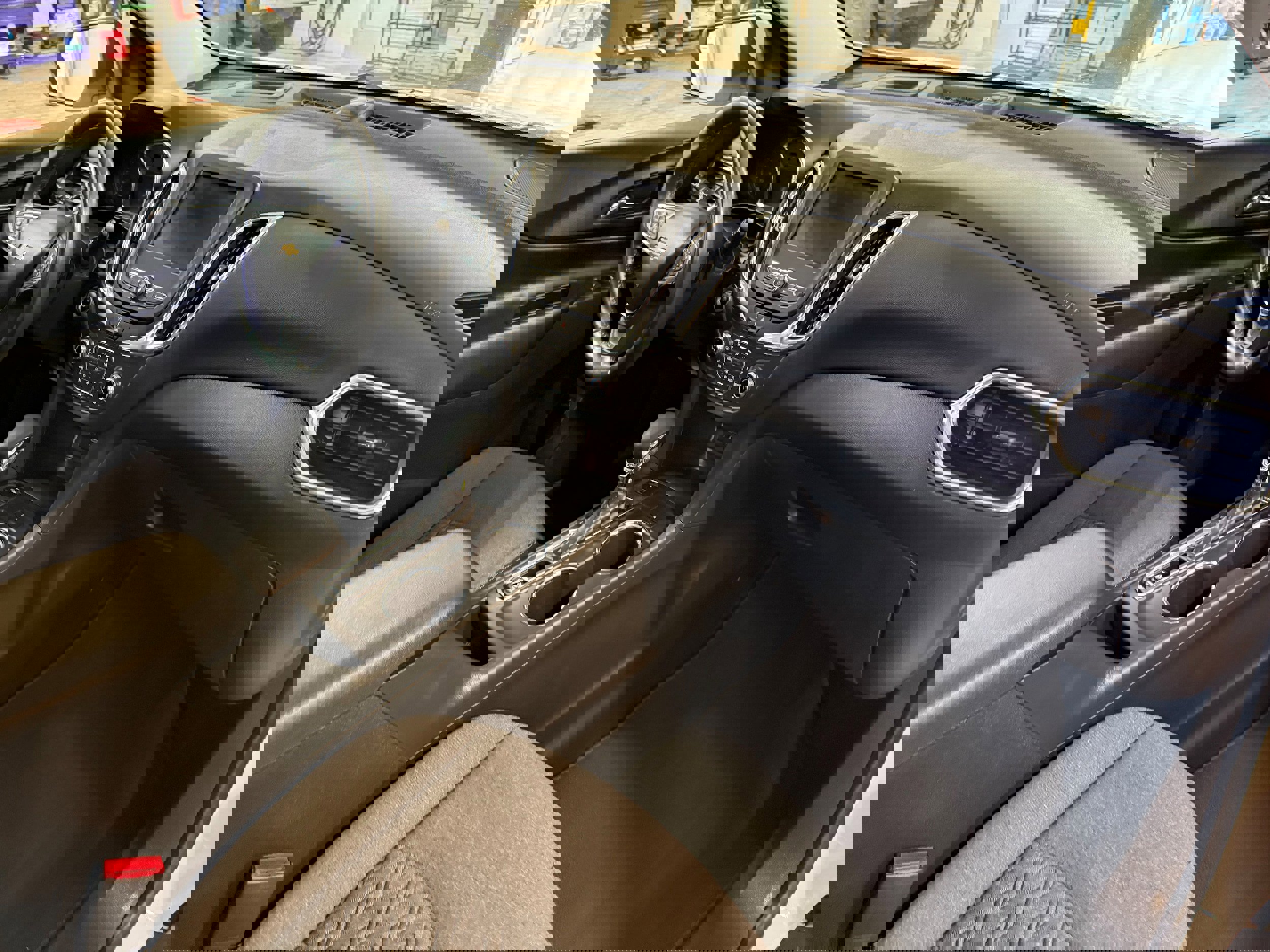 Used 2022 Chevrolet Equinox LT image 9