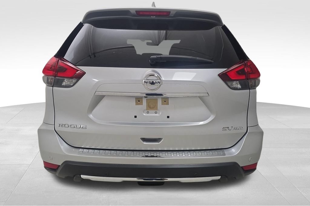 Used 2019 Nissan Rogue SV w/ Premium Package AWD/4WD image 8