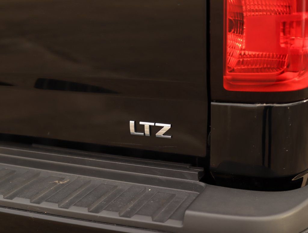 Used 2016 Chevrolet Silverado 2500 LTZ w/ Custom Sport Edition image 38