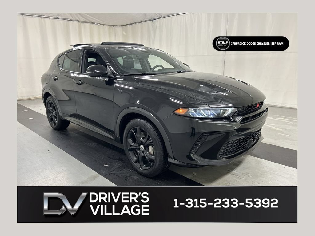 Used 2024 Dodge Hornet R/T Plus w/ R/T Blacktop Package AWD/4WD image 1