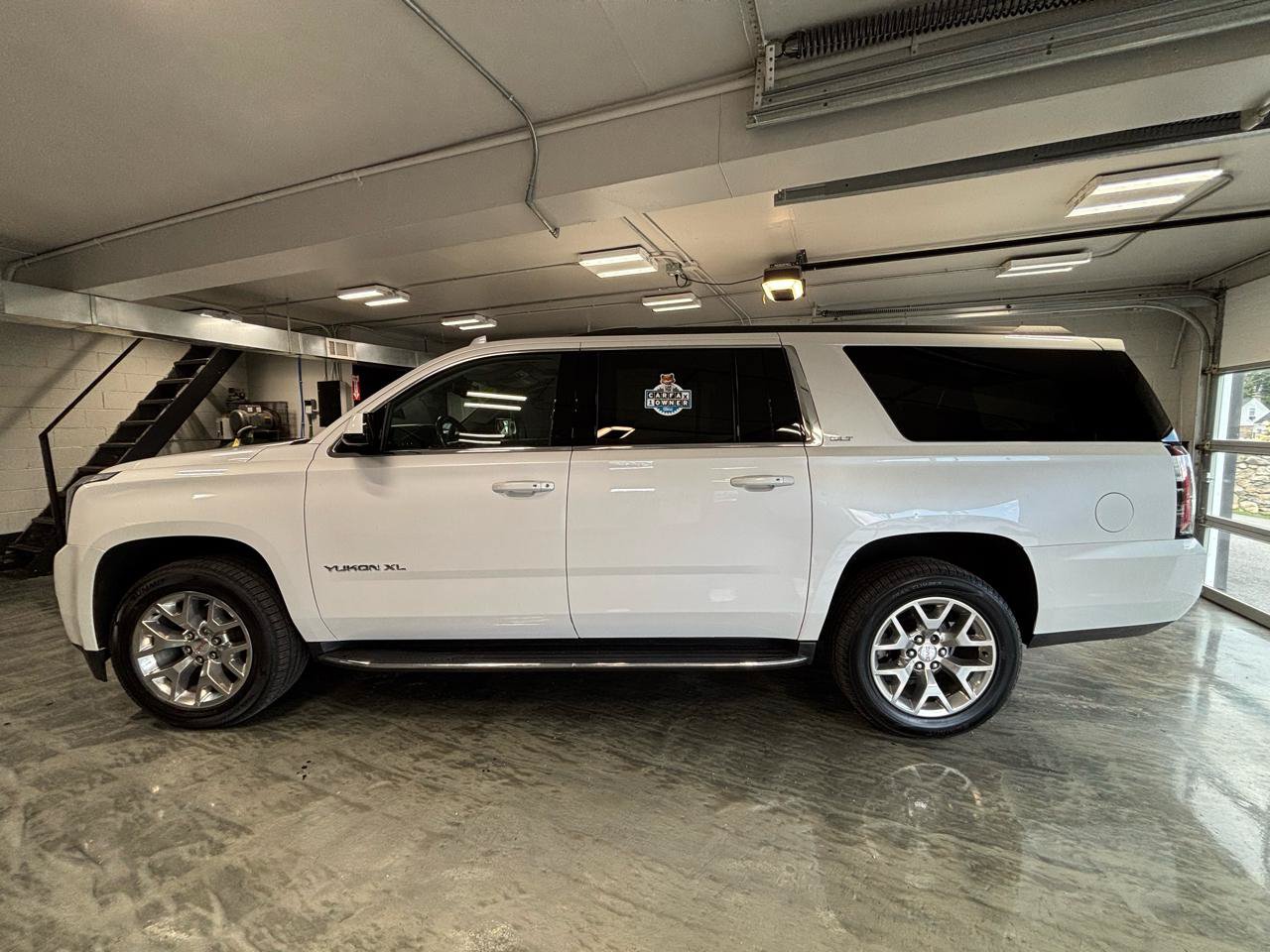 Used 2020 GMC Yukon XL SLT w/ Open Road Package AWD/4WD image 5