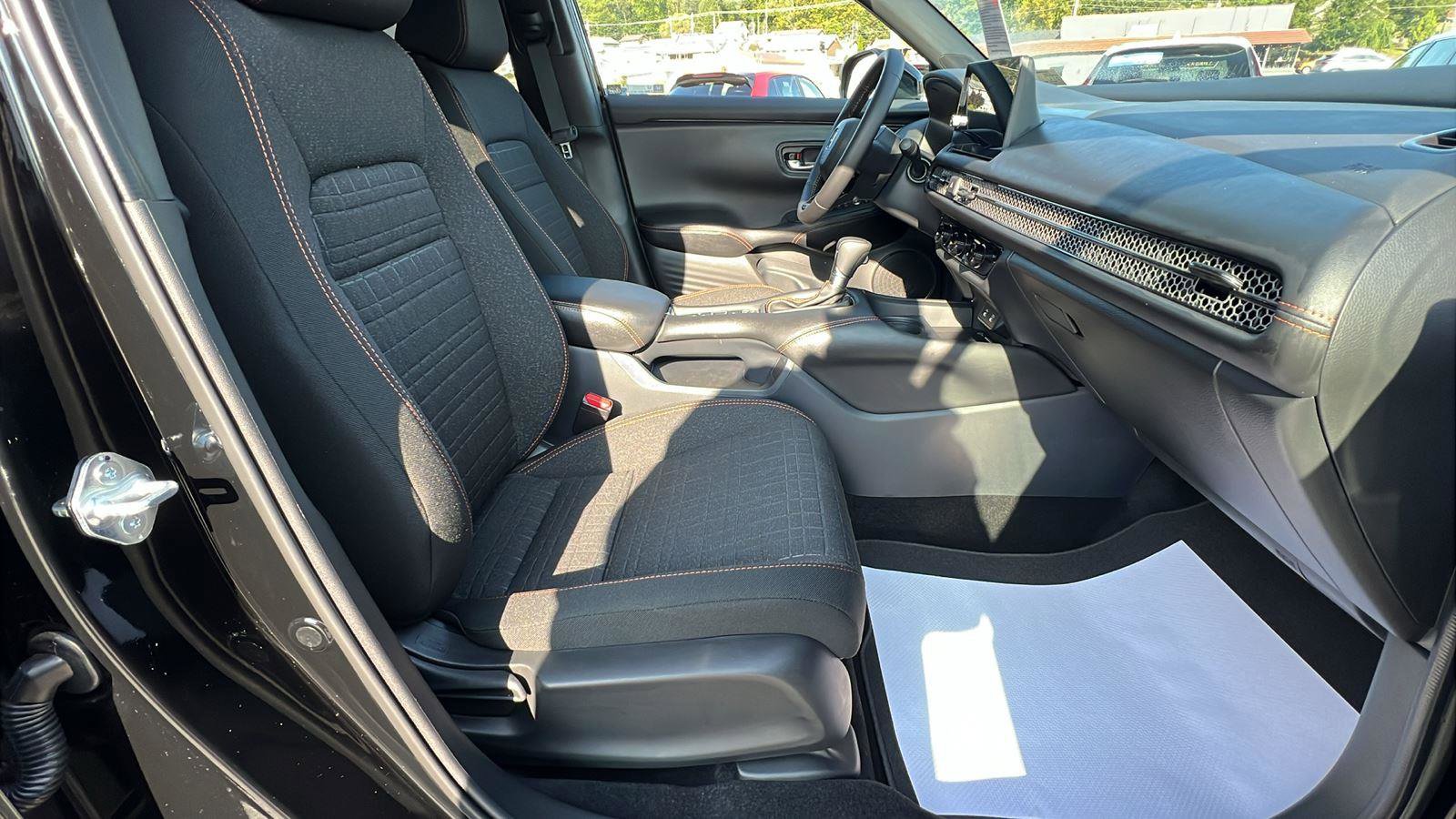 New 2026 Honda HR-V Sport image 13