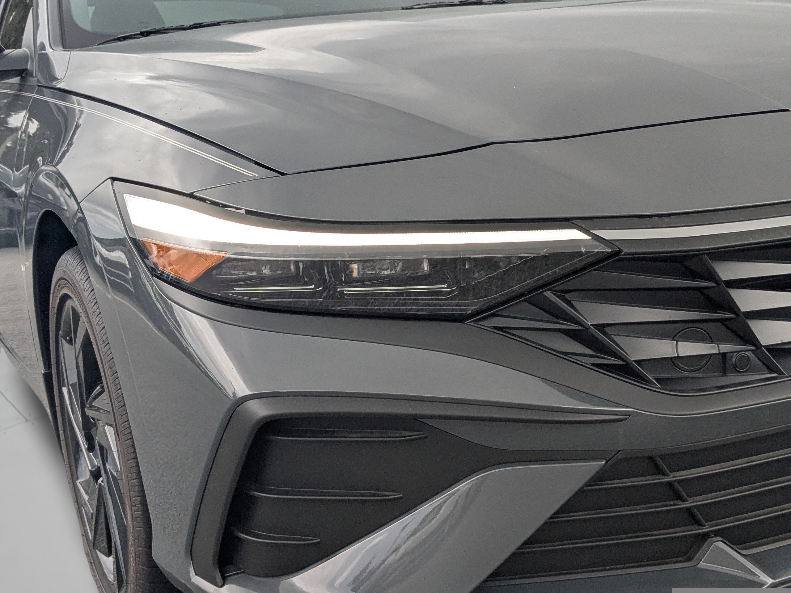 New 2026 Hyundai Elantra Sport FWD image 32
