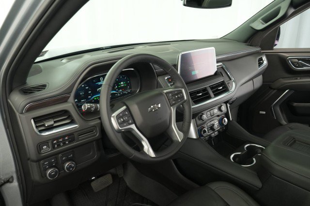 Used 2024 Chevrolet Tahoe Z71 w/ Luxury Package image 33
