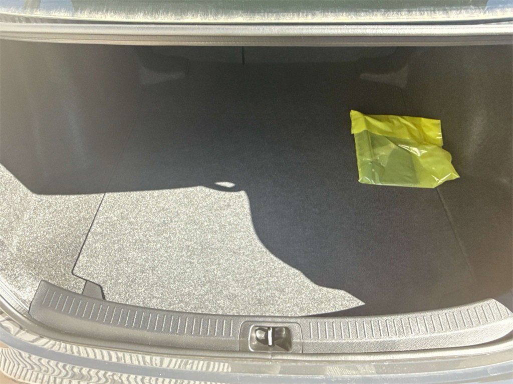 Used 2025 Toyota Corolla SE image 23