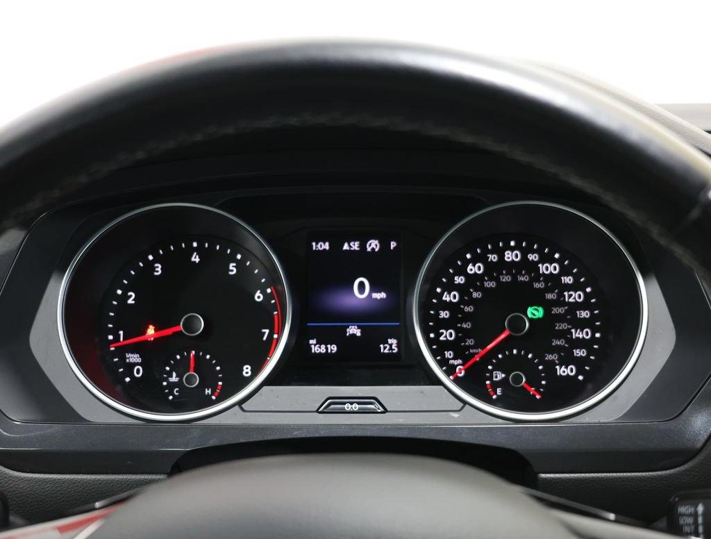 Used 2021 Volkswagen Tiguan SE R-Line FWD image 18