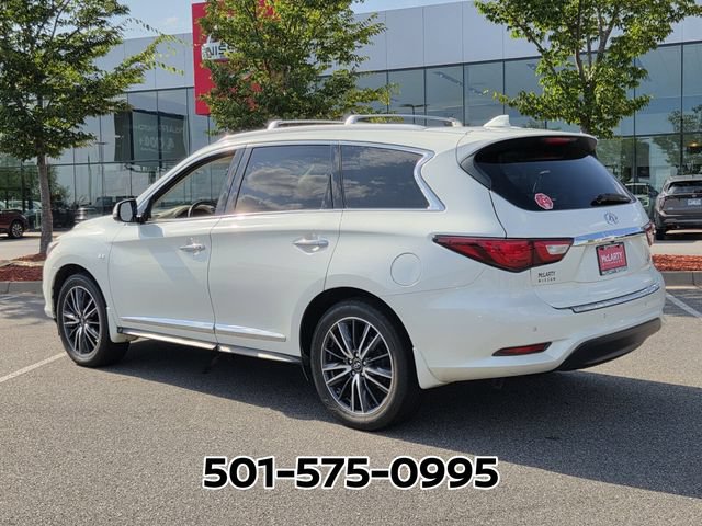 Used 2018 INFINITI QX60 Luxe w/ Deluxe Technology Package AWD/4WD image 3