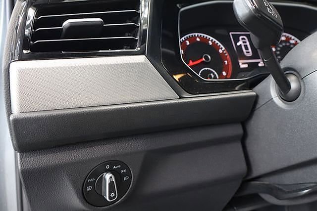 Used 2021 Volkswagen Jetta R-Line w/ R-Line Cold Weather Package image 19