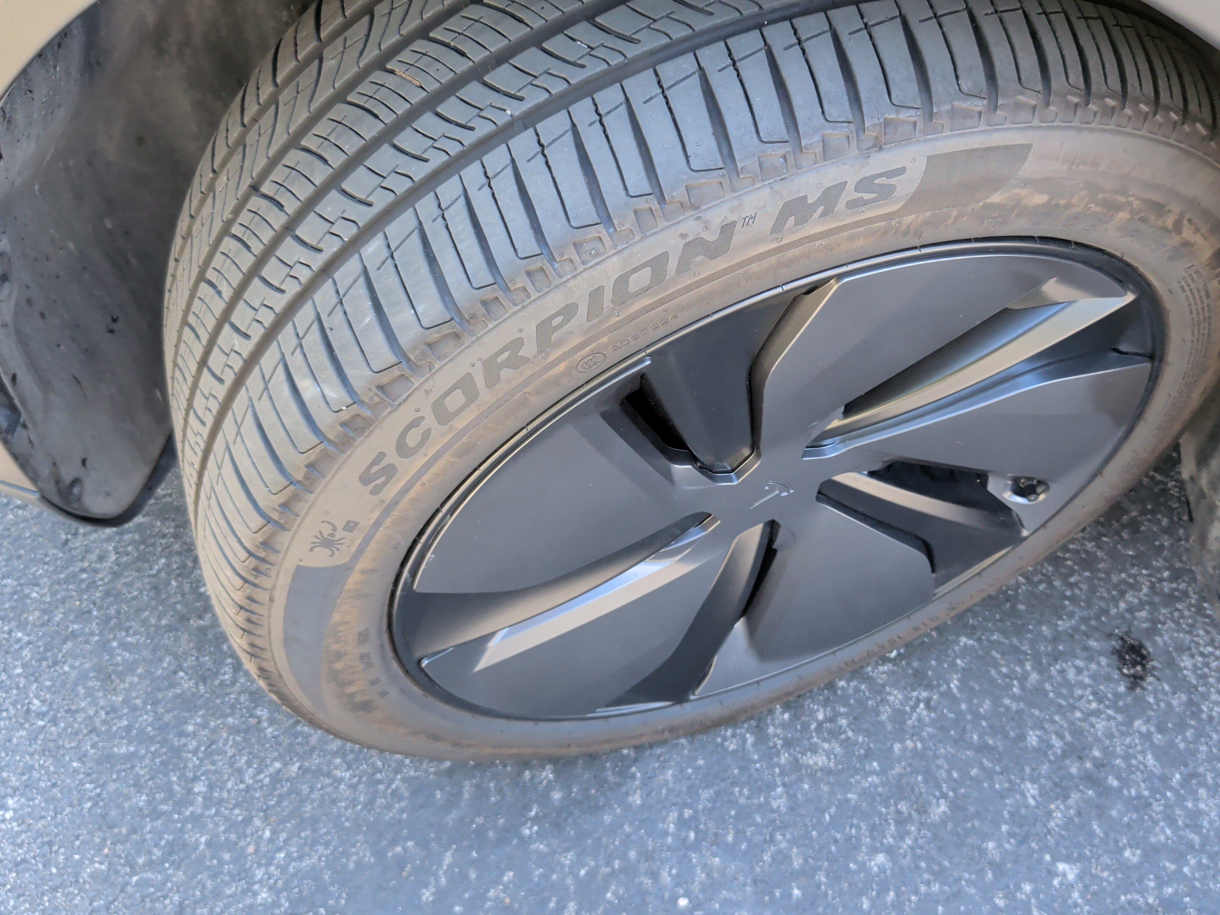Used 2026 Tesla Model Y AWD image 12