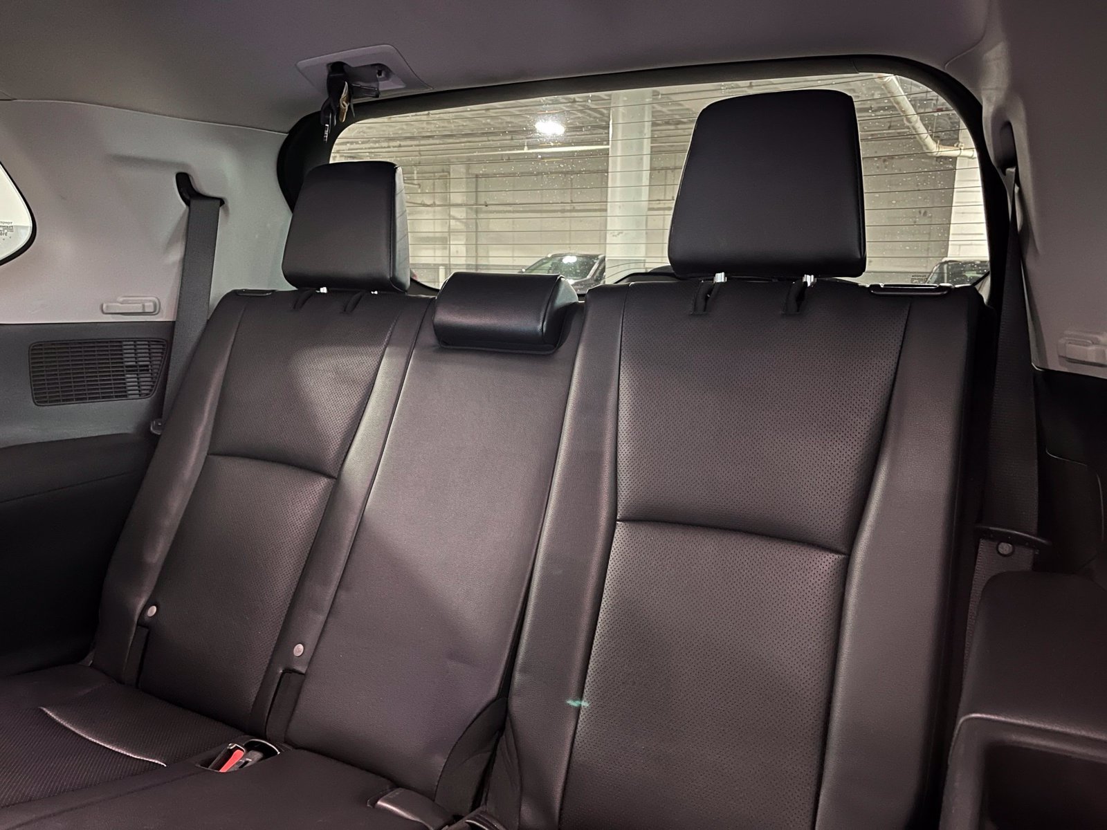 Used 2024 Toyota Grand Highlander AWD Hybrid image 36