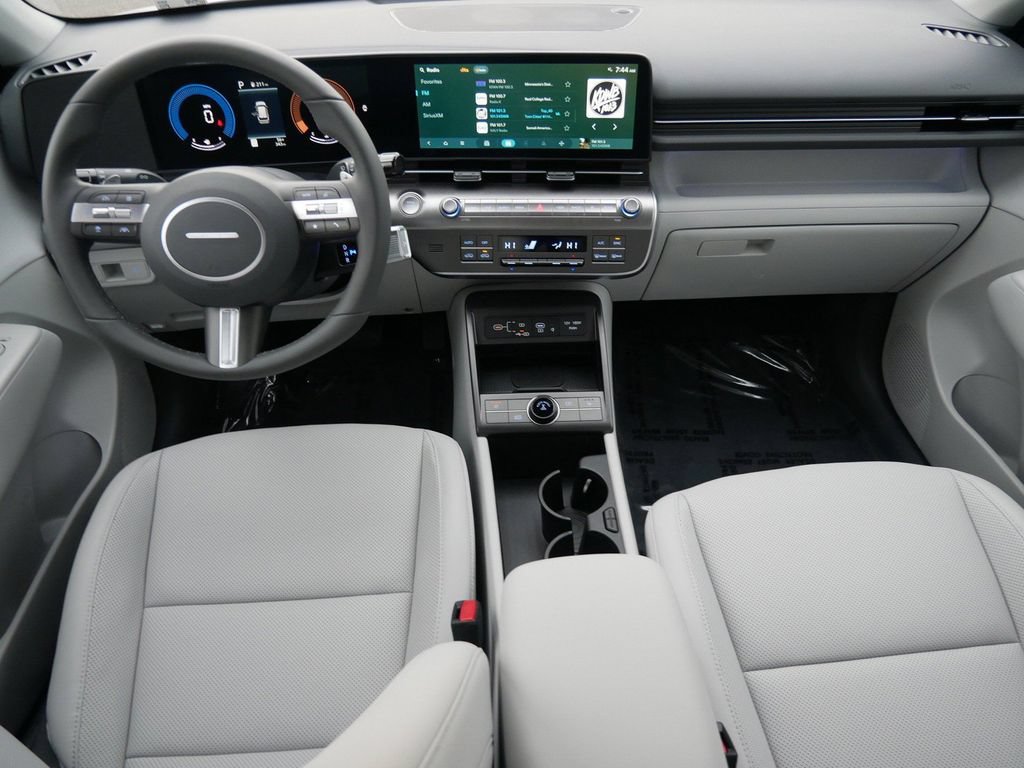 Used 2026 Hyundai Kona SEL Premium AWD/4WD image 12