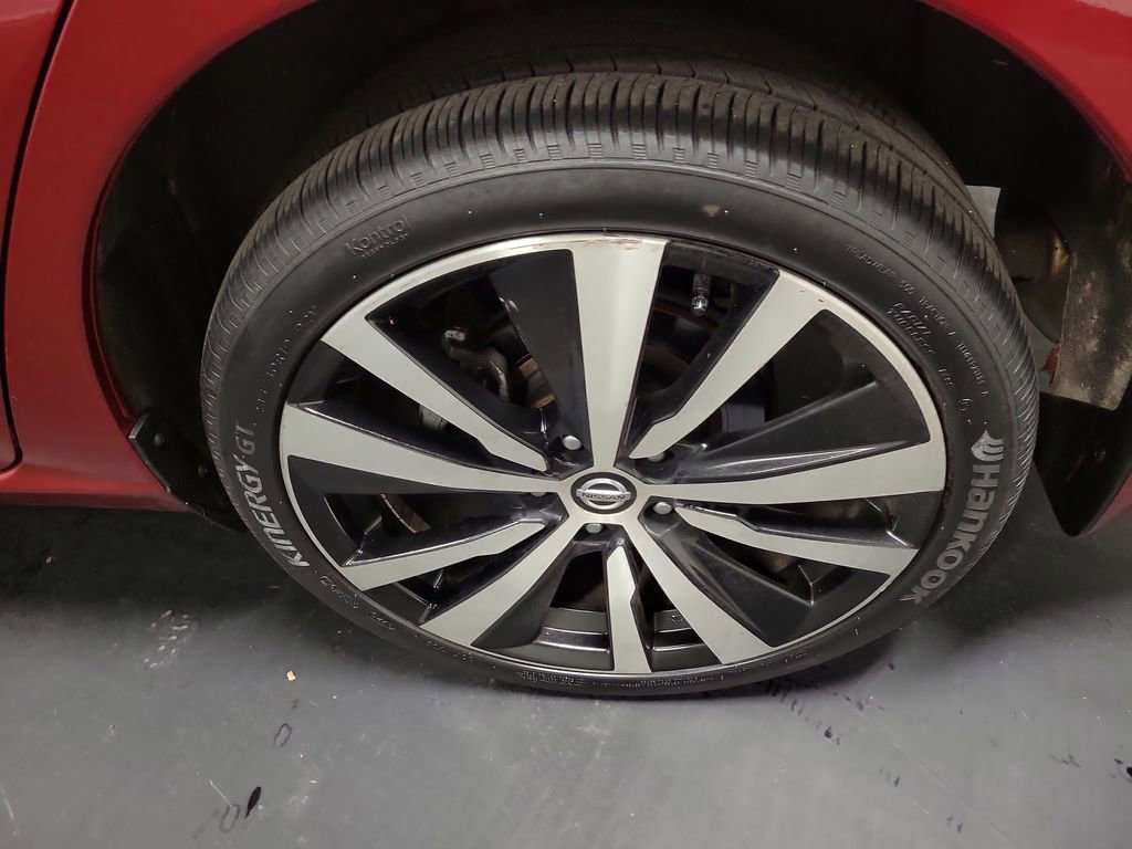 Used 2022 Nissan Altima 2.5 SR image 10