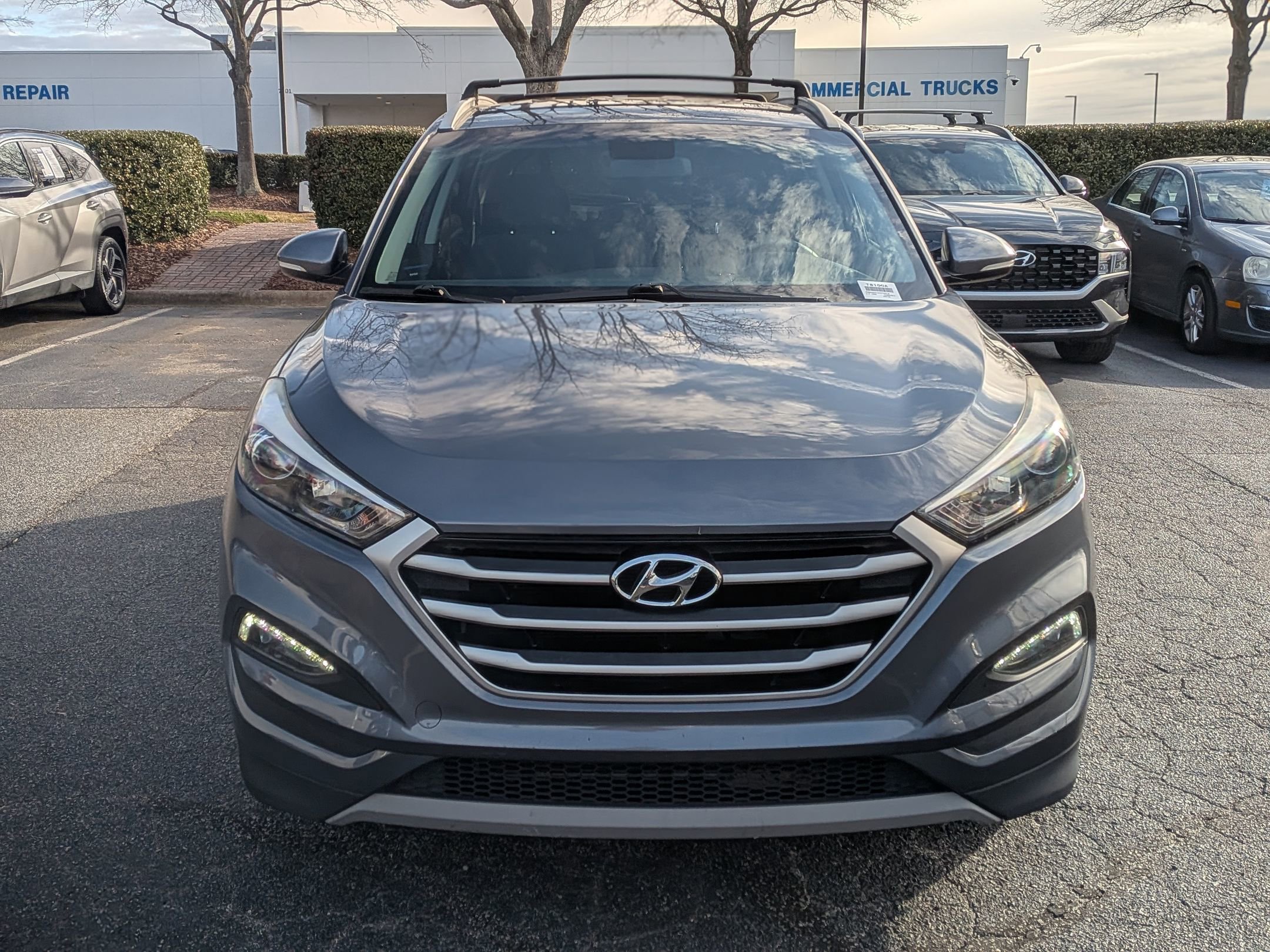 Used 2018 Hyundai Tucson Sport image 3