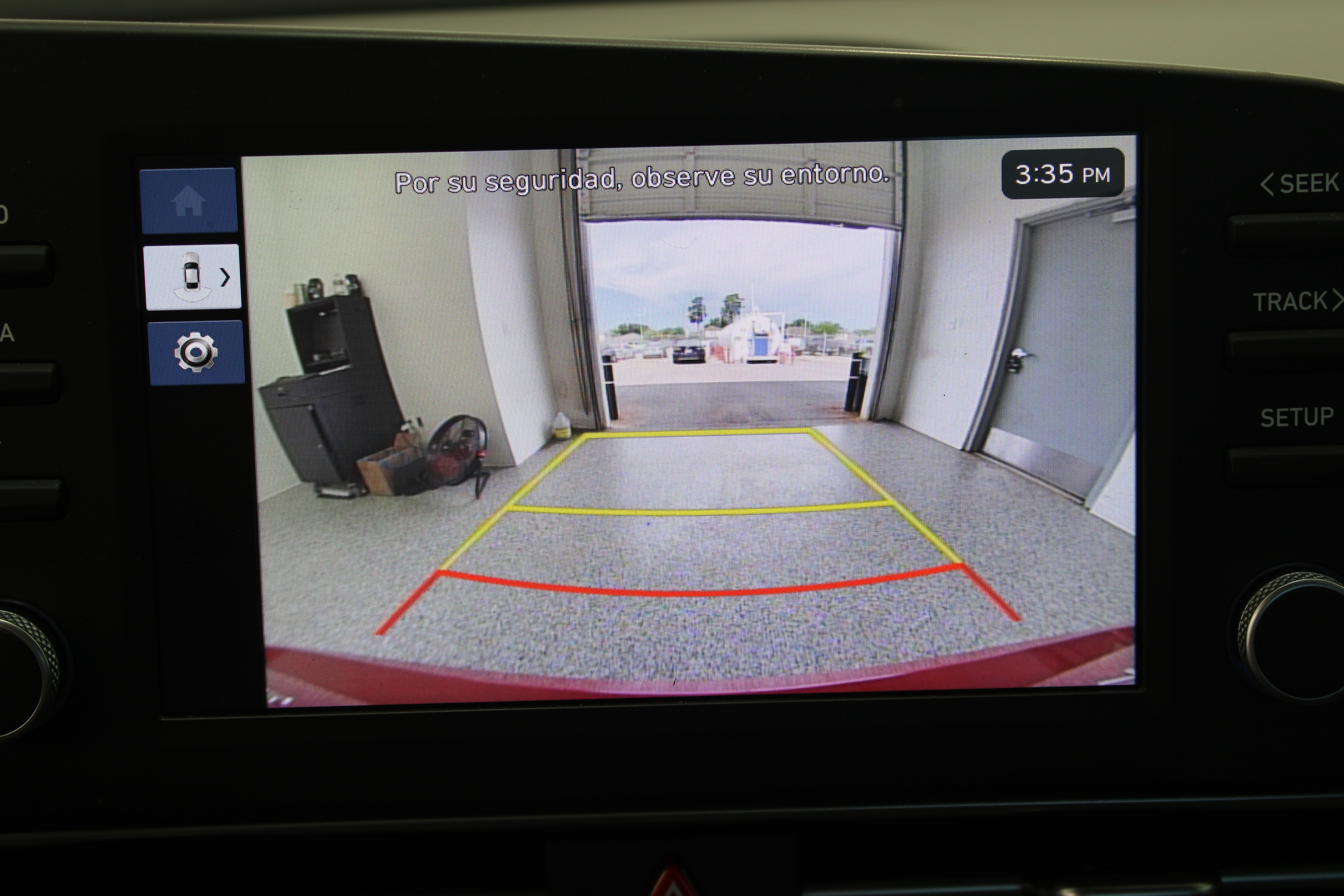 Used 2025 Hyundai Elantra SE FWD image 19