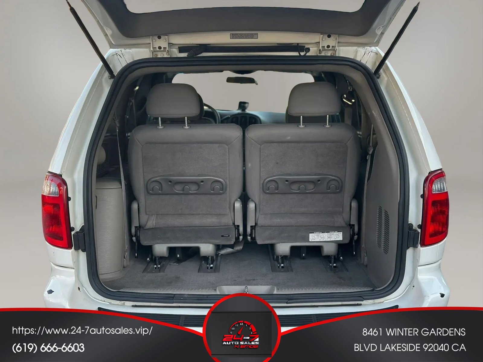 Used 2002 Dodge Grand Caravan Sport FWD image 19