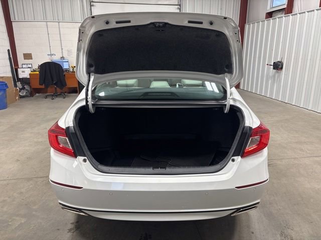 Used 2018 Honda Accord Touring image 19