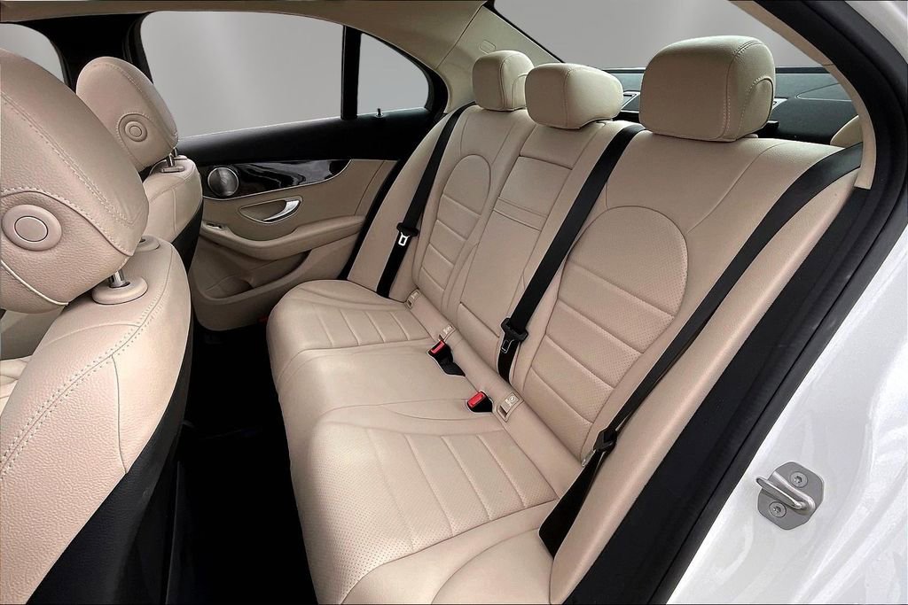 Used 2021 Mercedes-Benz C 300 4MATIC Sedan w/ Premium Package image 22