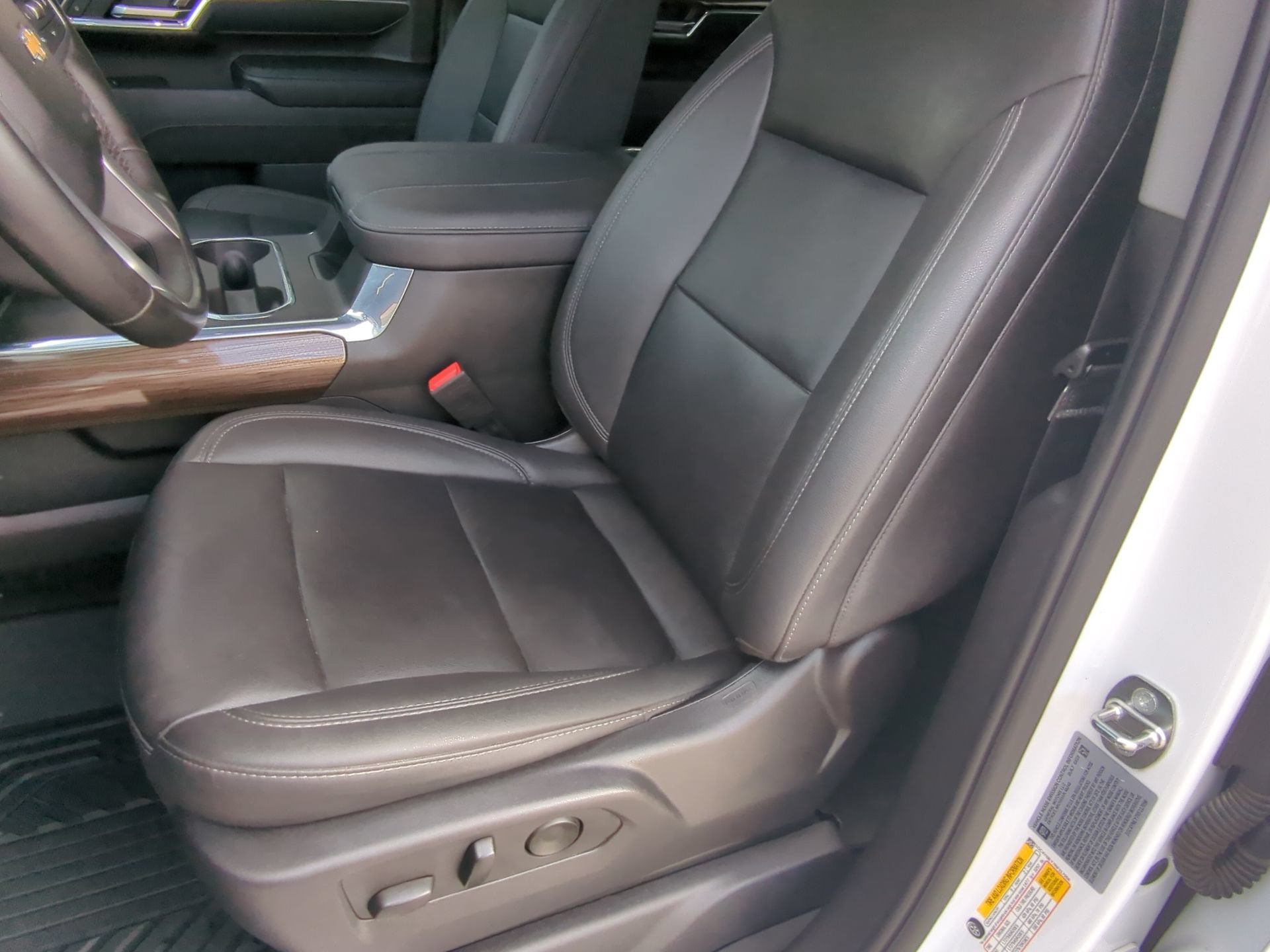 Used 2024 Chevrolet Silverado 2500 LT w/ All Star Edition AWD/4WD image 56