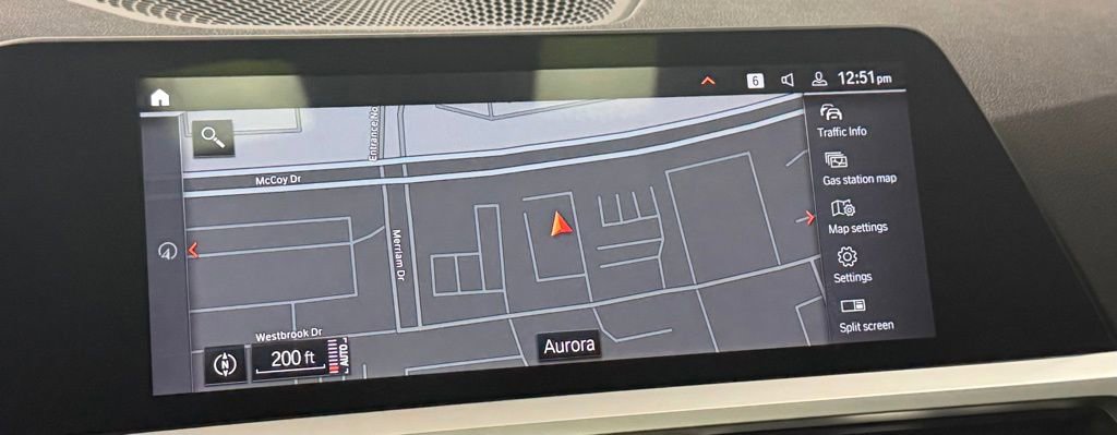 Used 2020 BMW 330i xDrive Sedan w/ M Sport Package image 21