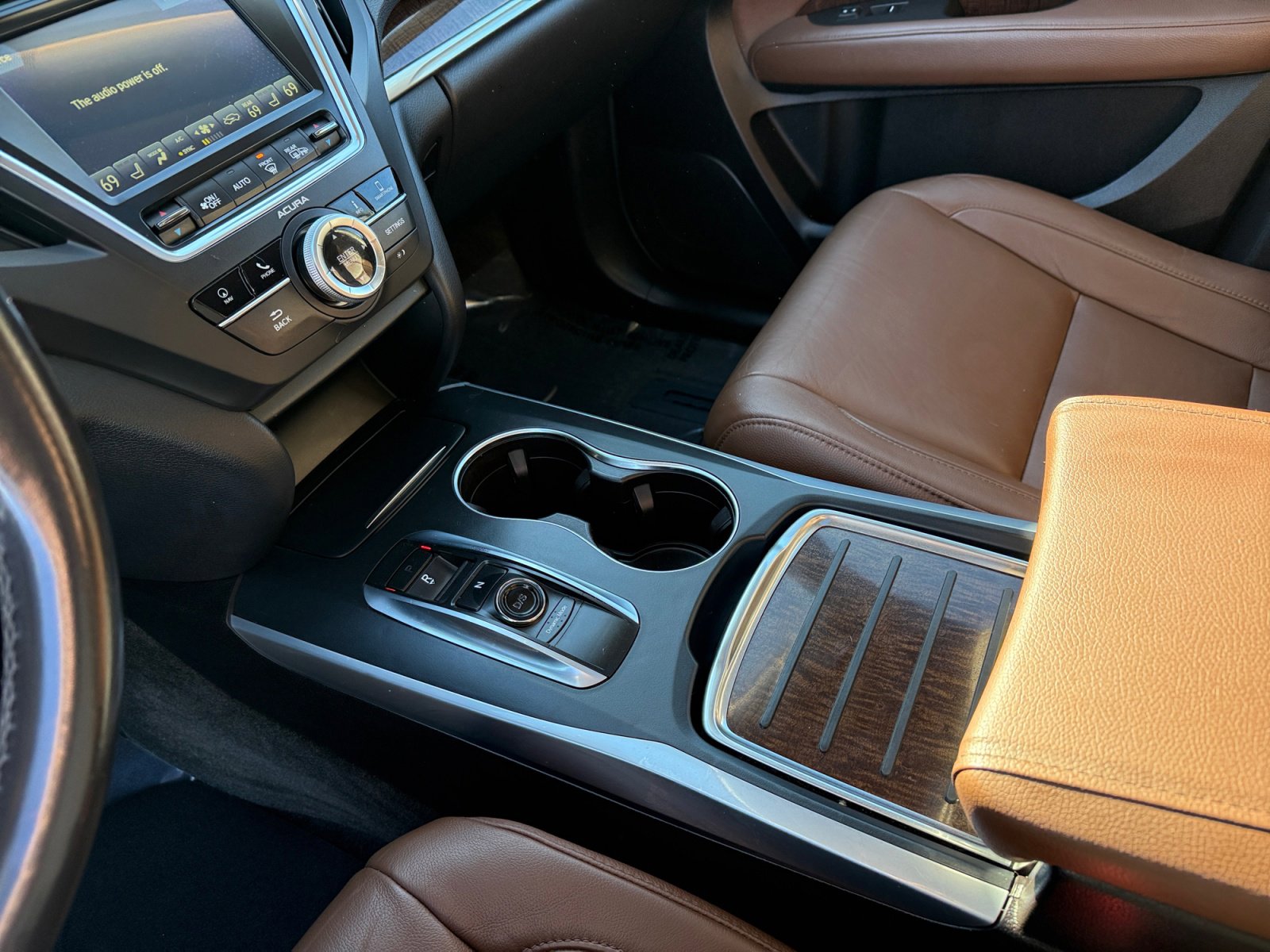 Used 2018 Acura MDX SH-AWD w/ Technology Package image 13