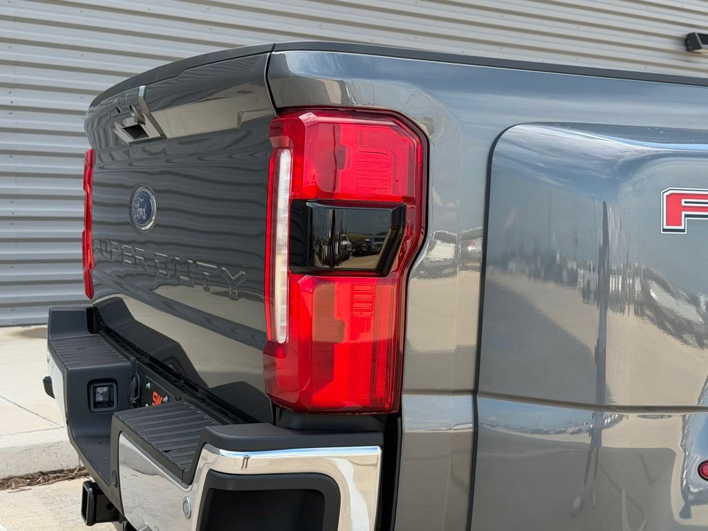 New 2026 Ford F350 Lariat w/ Lariat Premium Package AWD/4WD image 10