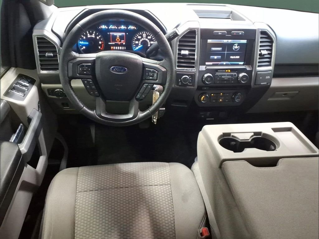 Used 2015 Ford F150 XLT w/ Equipment Group 302A Luxury AWD/4WD image 7