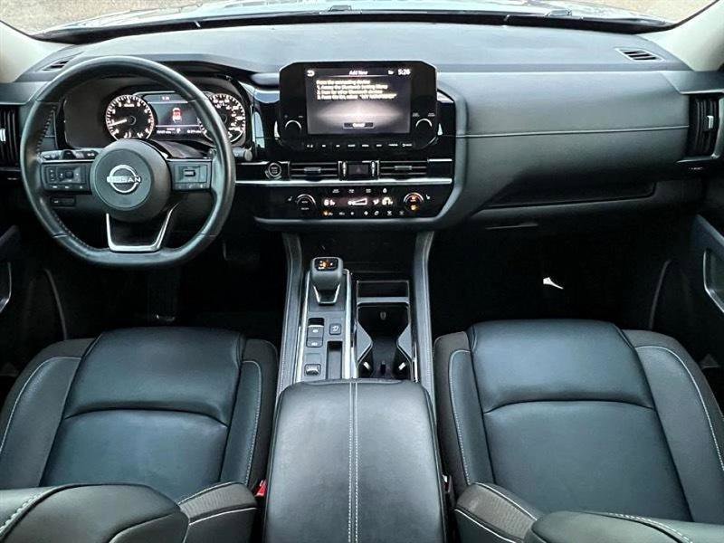 Used 2023 Nissan Pathfinder SL w/ Lighting Package (N92) image 23