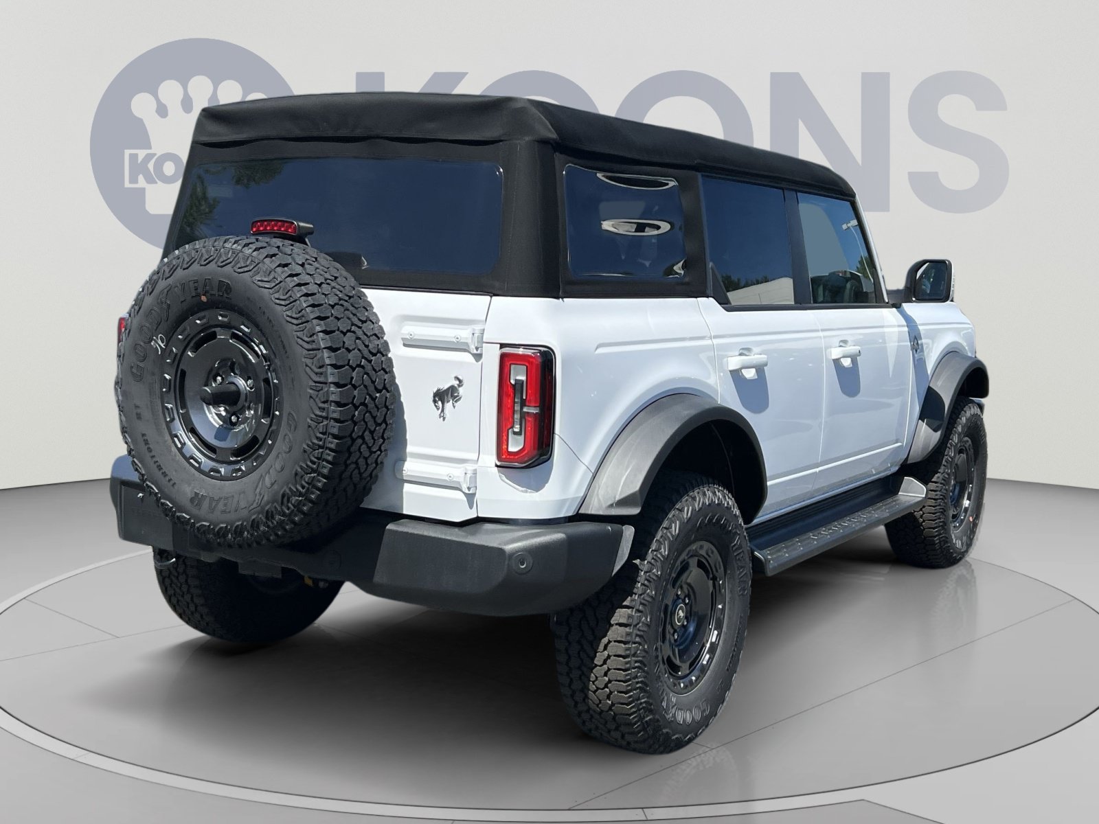 New 2025 Ford Bronco Outer Banks w/ Sasquatch Package AWD/4WD image 16