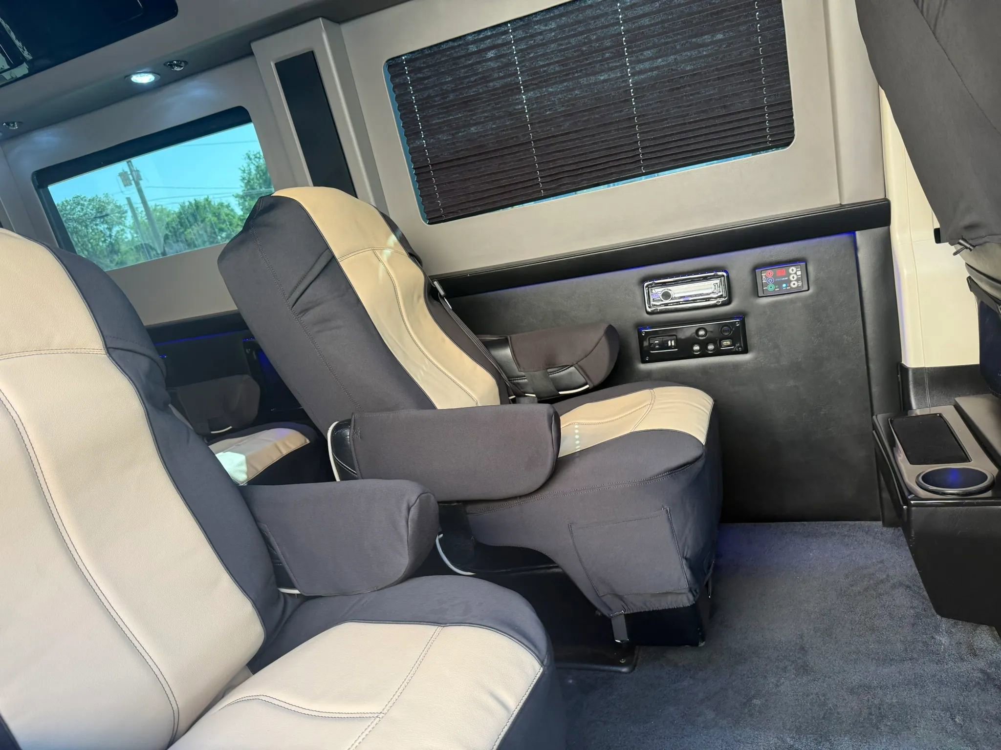 Used 2017 RAM ProMaster 2500 w/ Mopar Trailer Tow Group FWD image 48