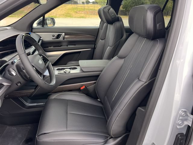 New 2027 Cadillac Vistiq Luxury AWD/4WD image 20