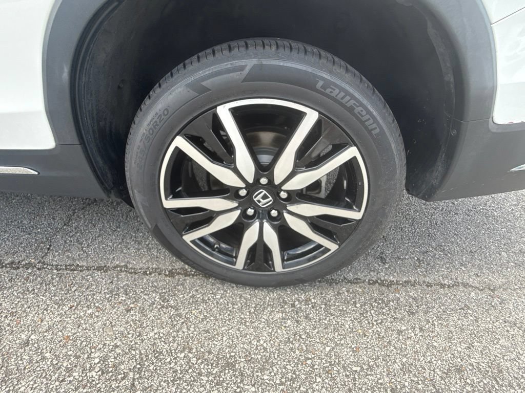 Used 2020 Honda Pilot Touring image 10