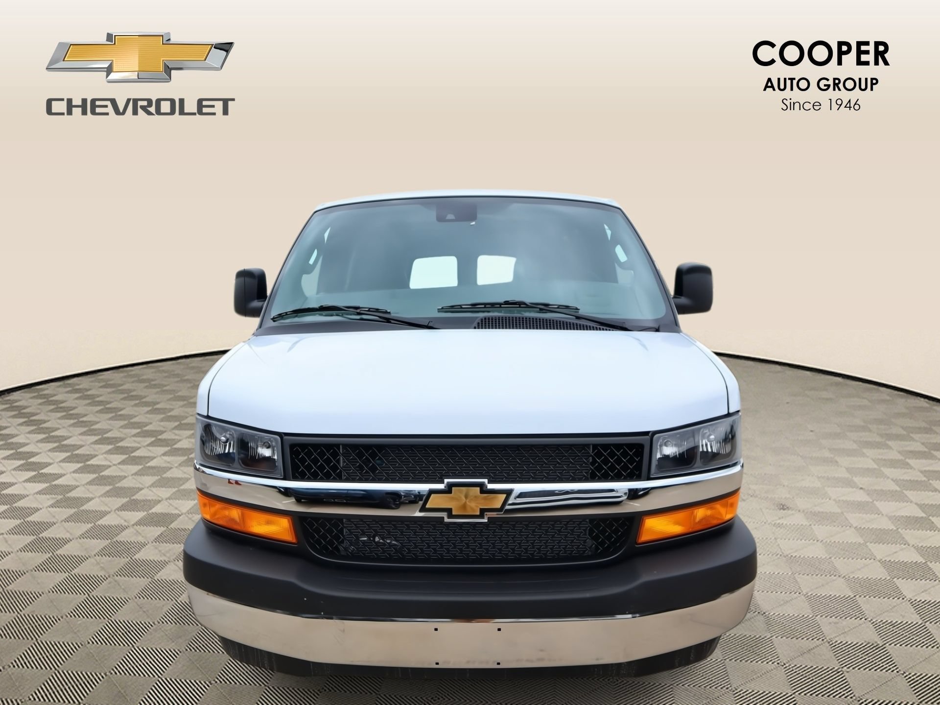 New 2026 Chevrolet Express 3500 w/ Driver Convenience Package RWD image 11