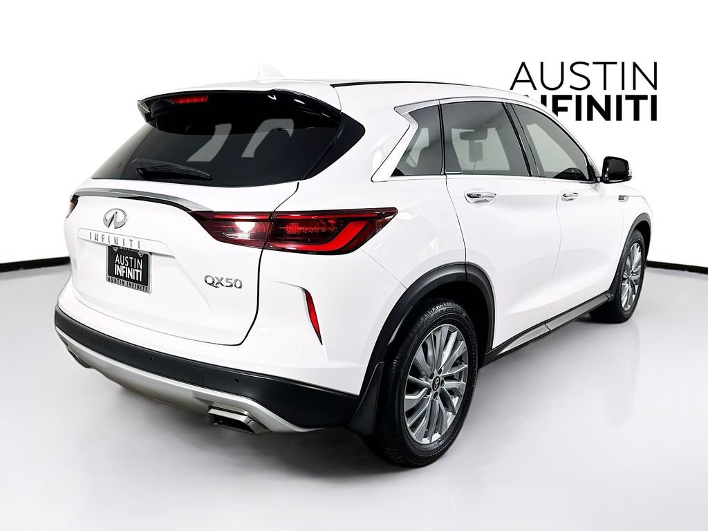 Certified 2024 INFINITI QX50 Pure FWD image 10