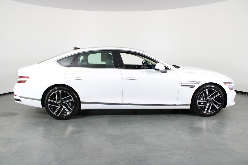 Used 2025 Genesis G80 2.5T Advanced image 13