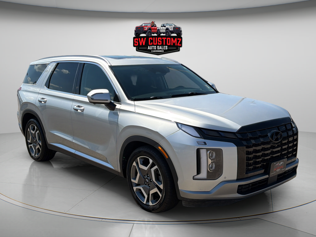 Used 2024 Hyundai Palisade Limited FWD image 1