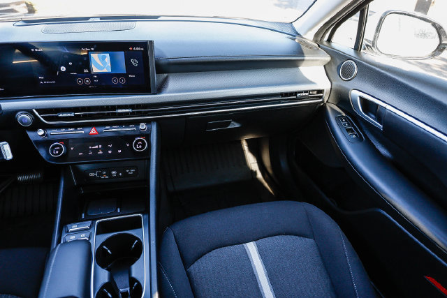Certified 2025 Hyundai Sonata SEL FWD image 18