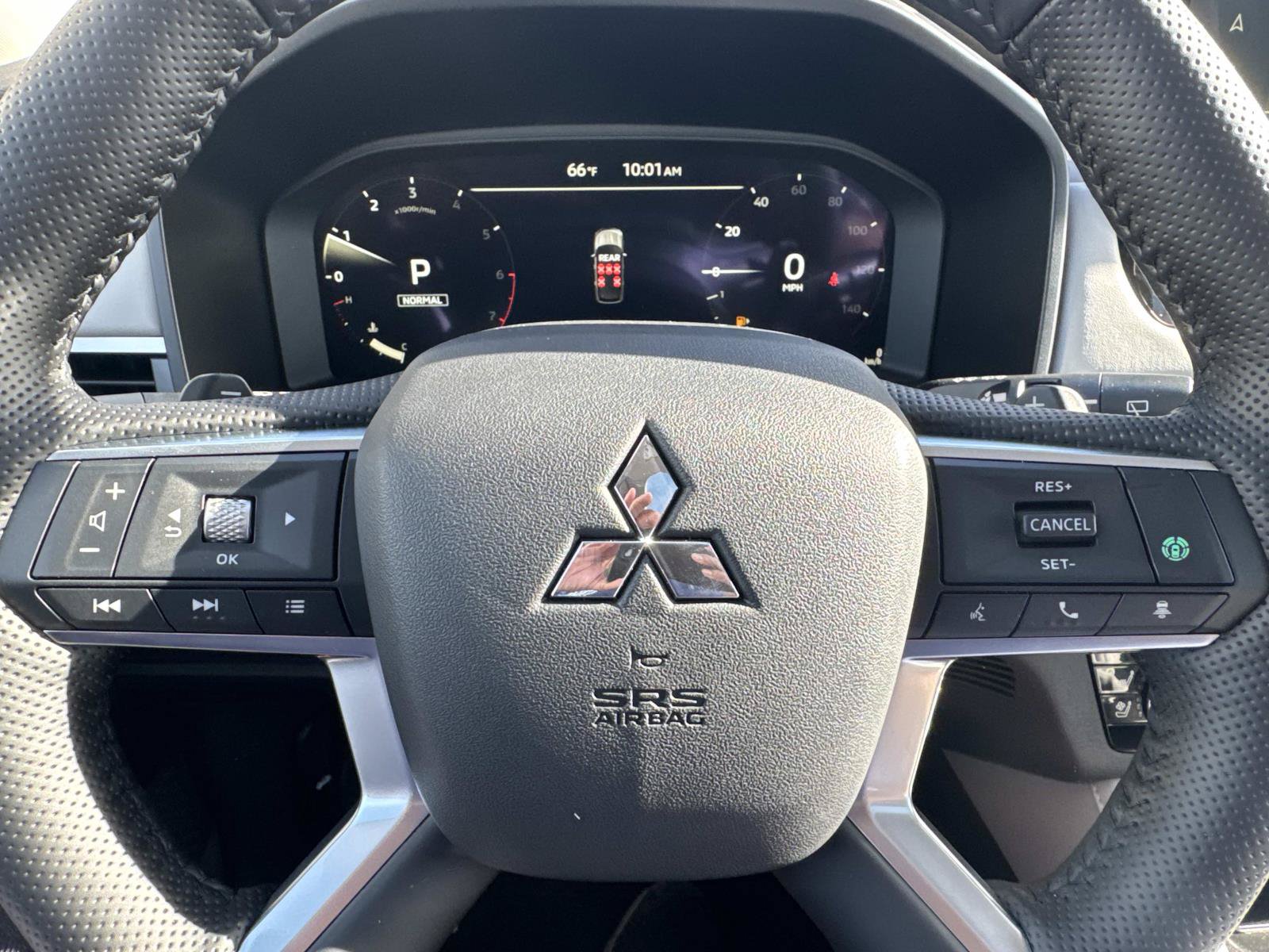 New 2026 Mitsubishi Outlander SEL FWD image 16