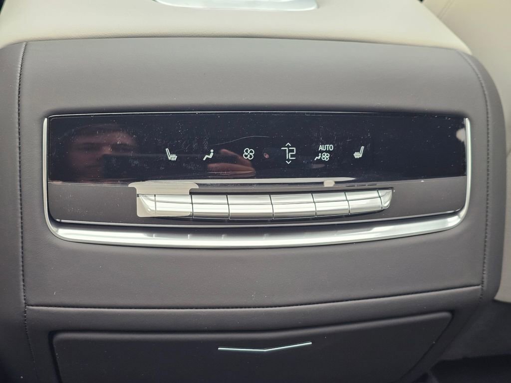 New 2026 Cadillac Escalade Platinum Sport AWD/4WD image 19