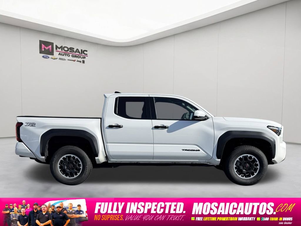 Used 2024 Toyota Tacoma TRD Off-Road AWD/4WD image 2