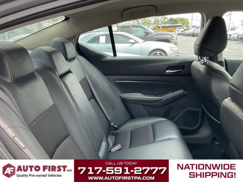 Used 2019 Nissan Altima 2.5 SR FWD image 12