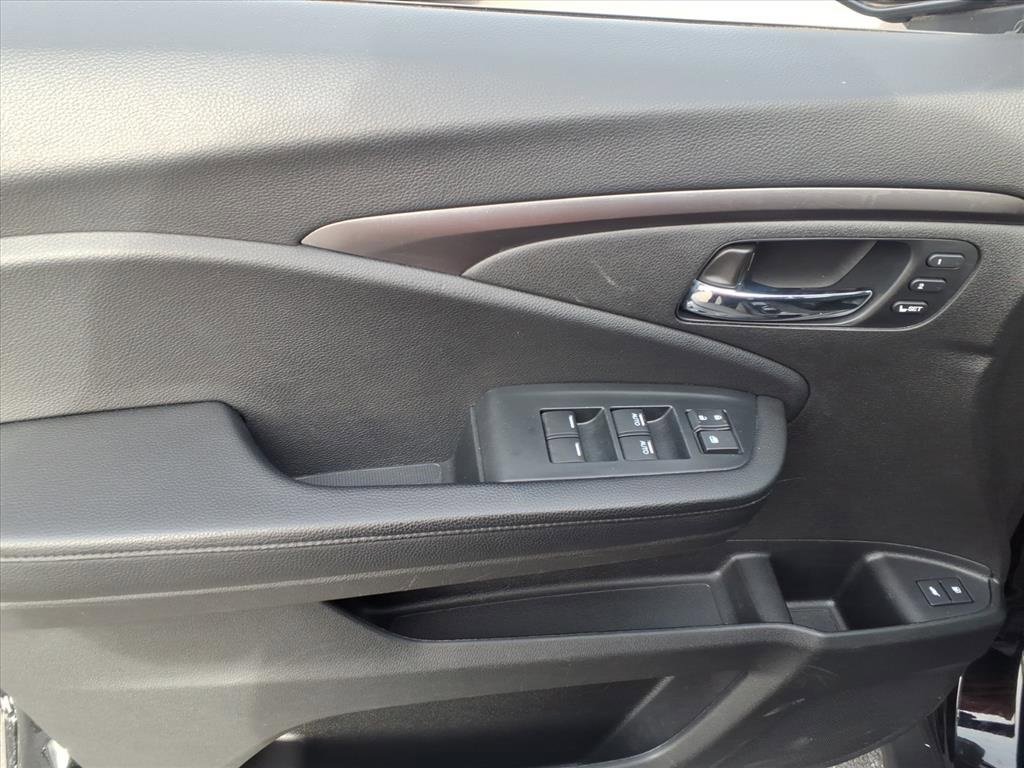 Used 2022 Honda Pilot Special Edition image 13