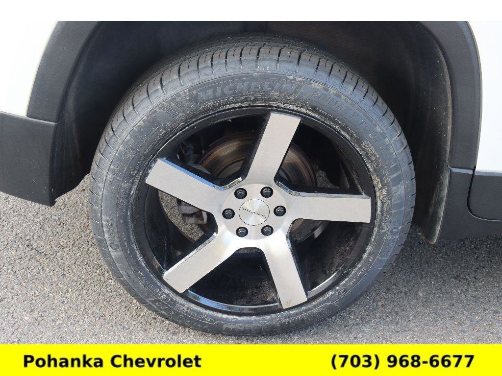 Used 2019 Chevrolet Traverse LT w/ LT Premium Package AWD/4WD image 33