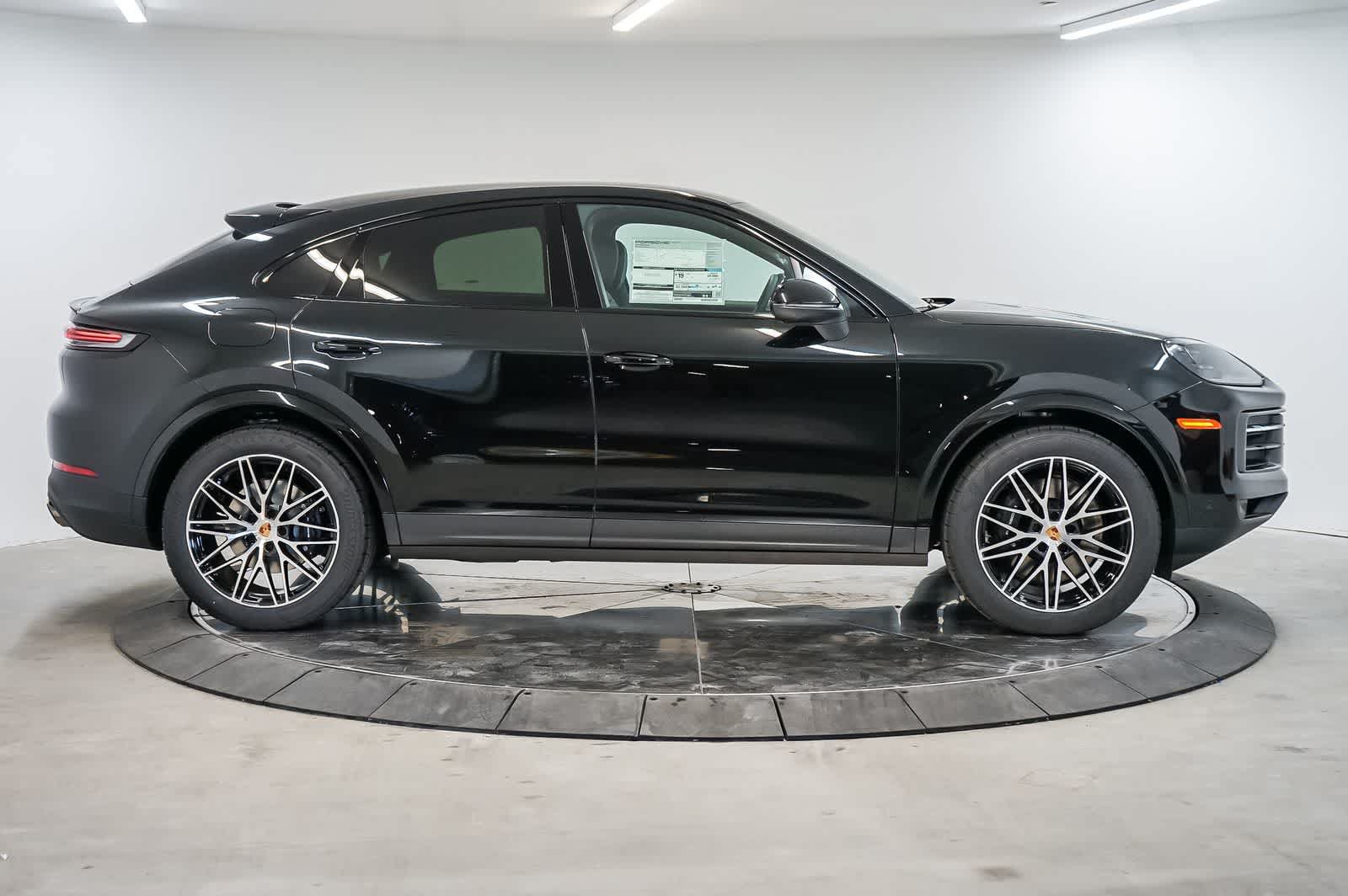 New 2026 Porsche Cayenne Coupe AWD/4WD image 8