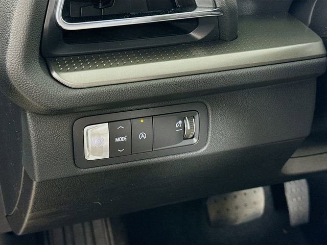 New 2026 Chevrolet Traverse LT image 12