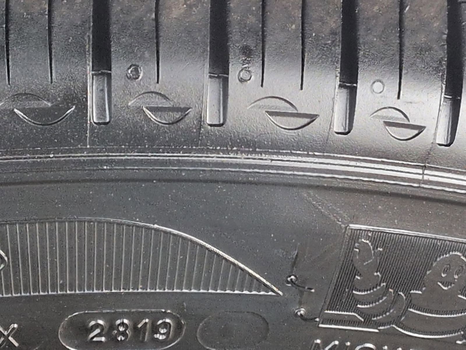 Used 2019 Tesla Model 3 Standard Range Plus image 12