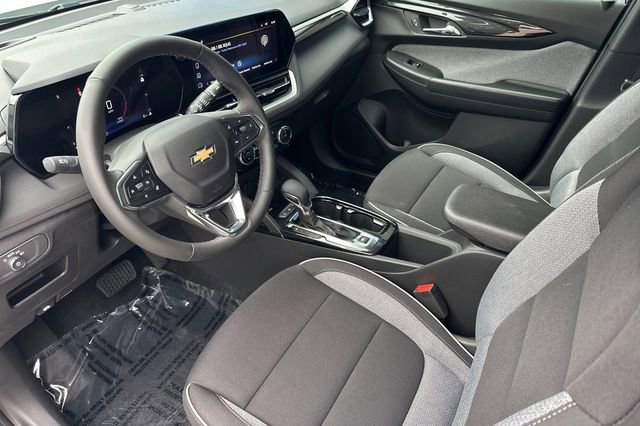 New 2026 Chevrolet TrailBlazer LT w/ Convenience Package AWD/4WD image 13
