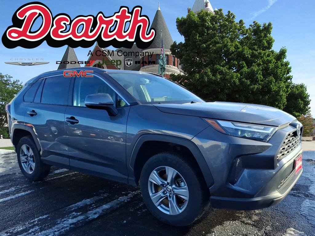 Used 2024 Toyota RAV4 XLE video 1